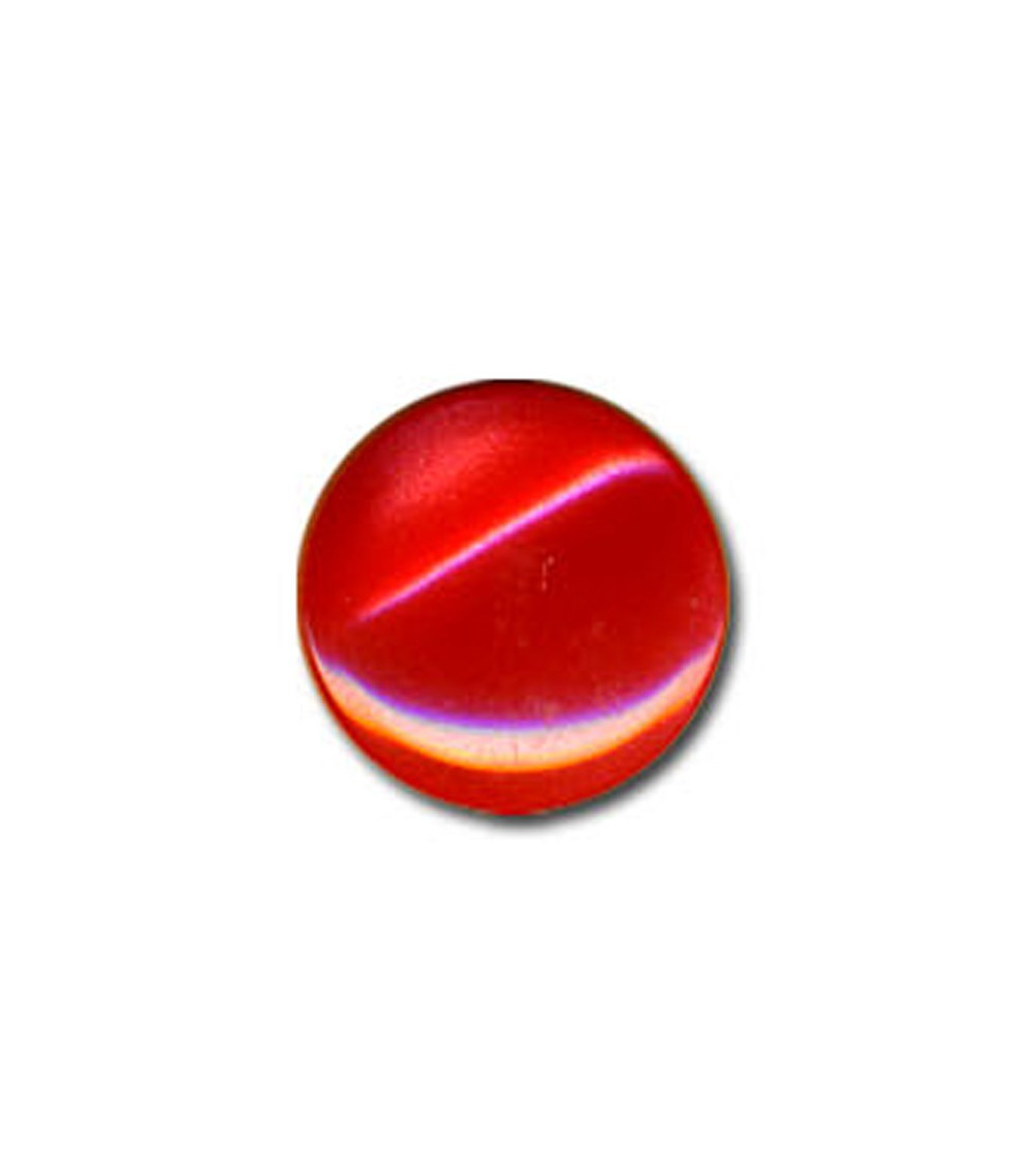 Roter, bonbonförmiger Knopf