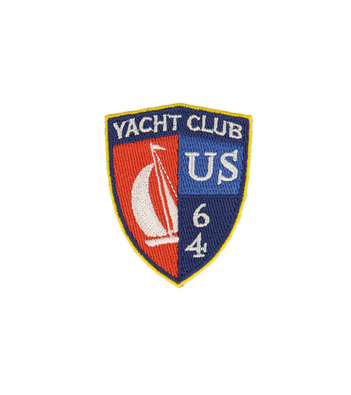 Ecusson thermocollant blason nautique yacht club 64 4,1cm x 4,2cm