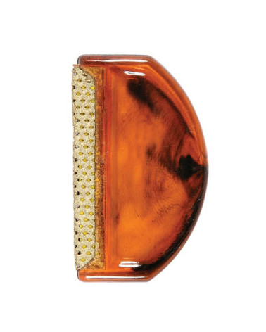 Fabric renovator brush