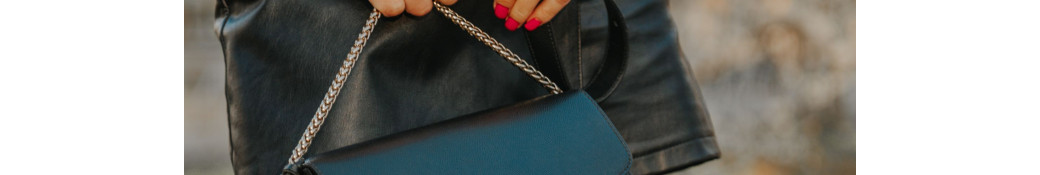 Shoulder straps and straps
