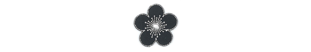 Blumen und Blätter zum Aufbügeln