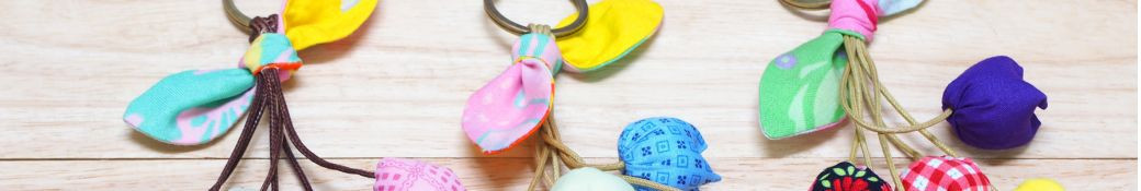 Pompoms and key rings